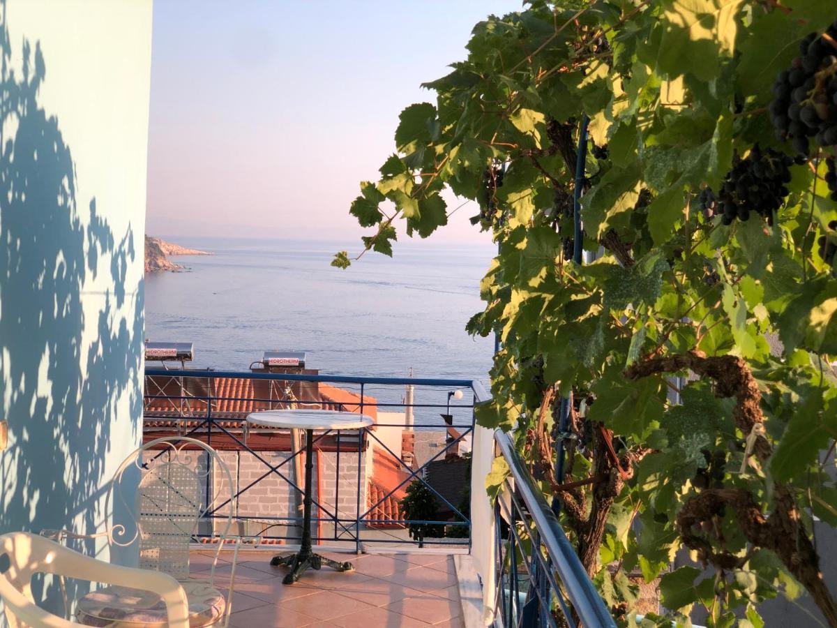 Dina House Daire Himarë Dış mekan fotoğraf