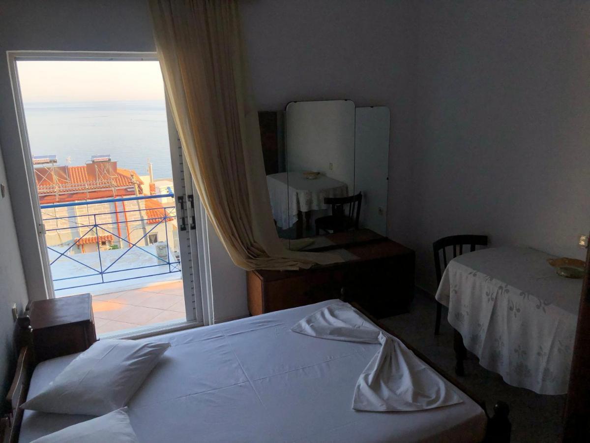 Dina House Daire Himarë Dış mekan fotoğraf