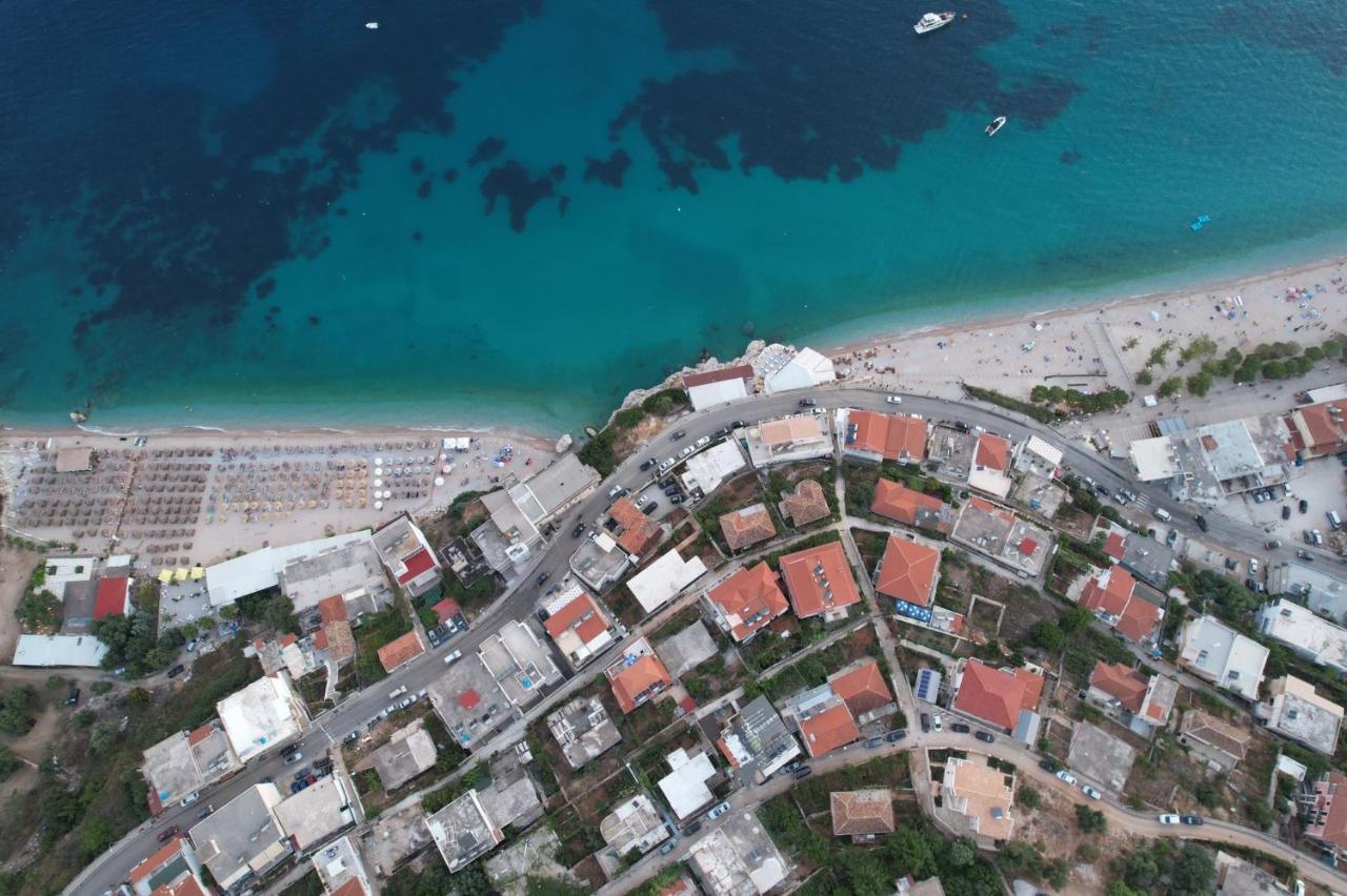 Dina House Daire Himarë Dış mekan fotoğraf