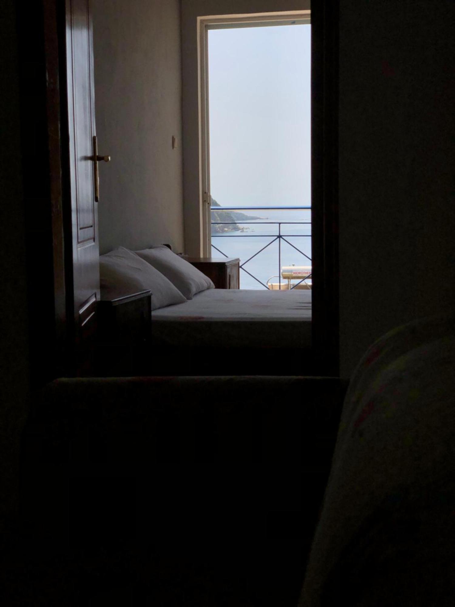 Dina House Daire Himarë Dış mekan fotoğraf