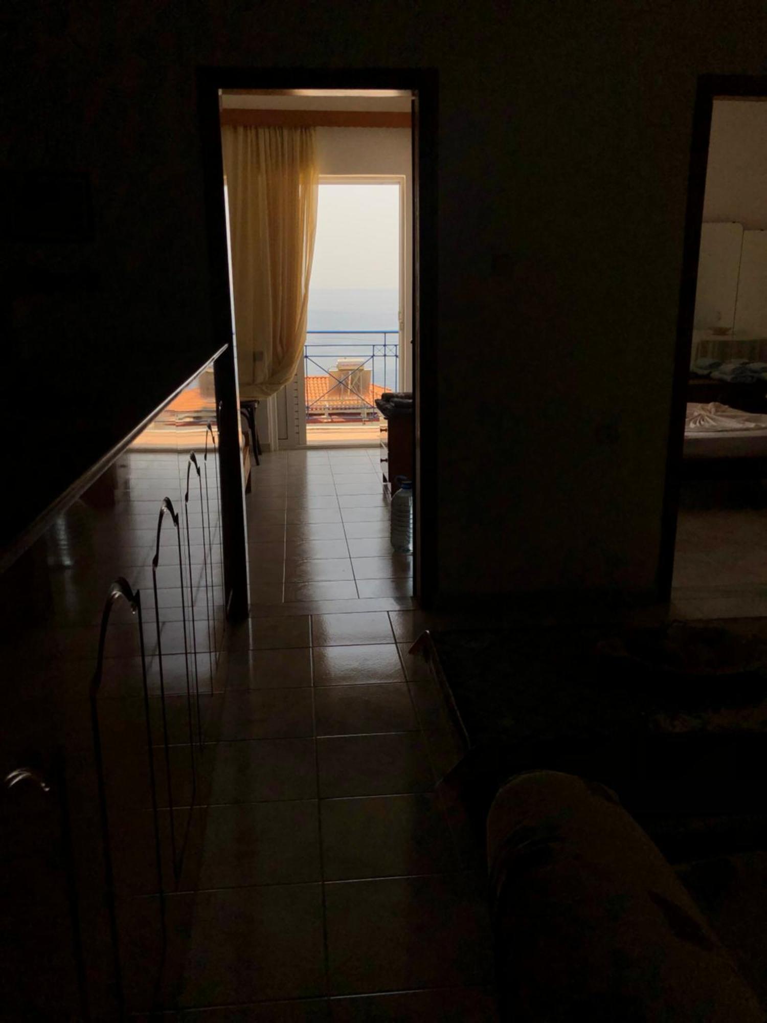 Dina House Daire Himarë Dış mekan fotoğraf