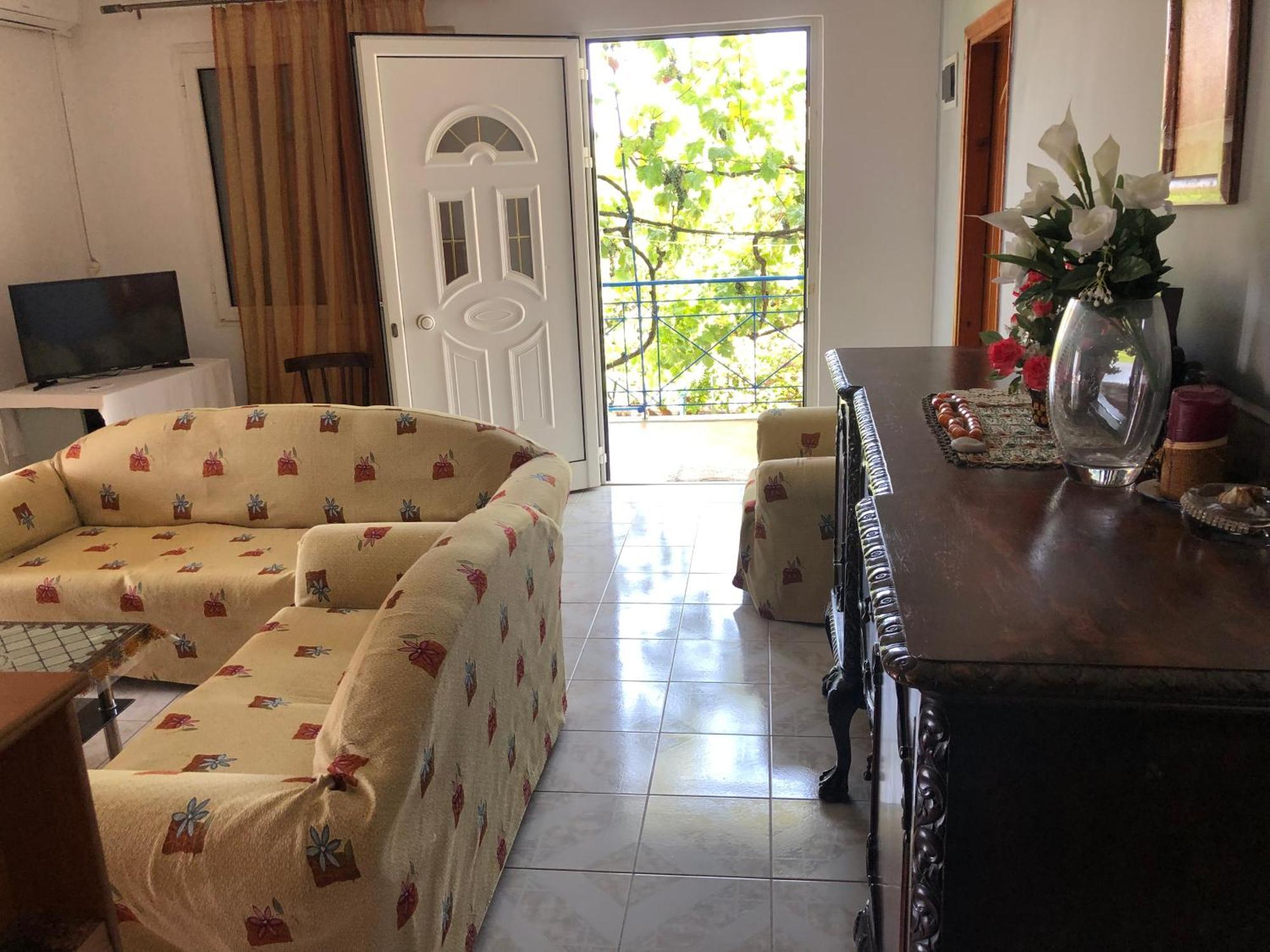 Dina House Daire Himarë Dış mekan fotoğraf